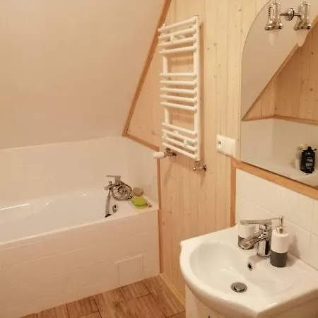 Pod Strzecha Farm stay *